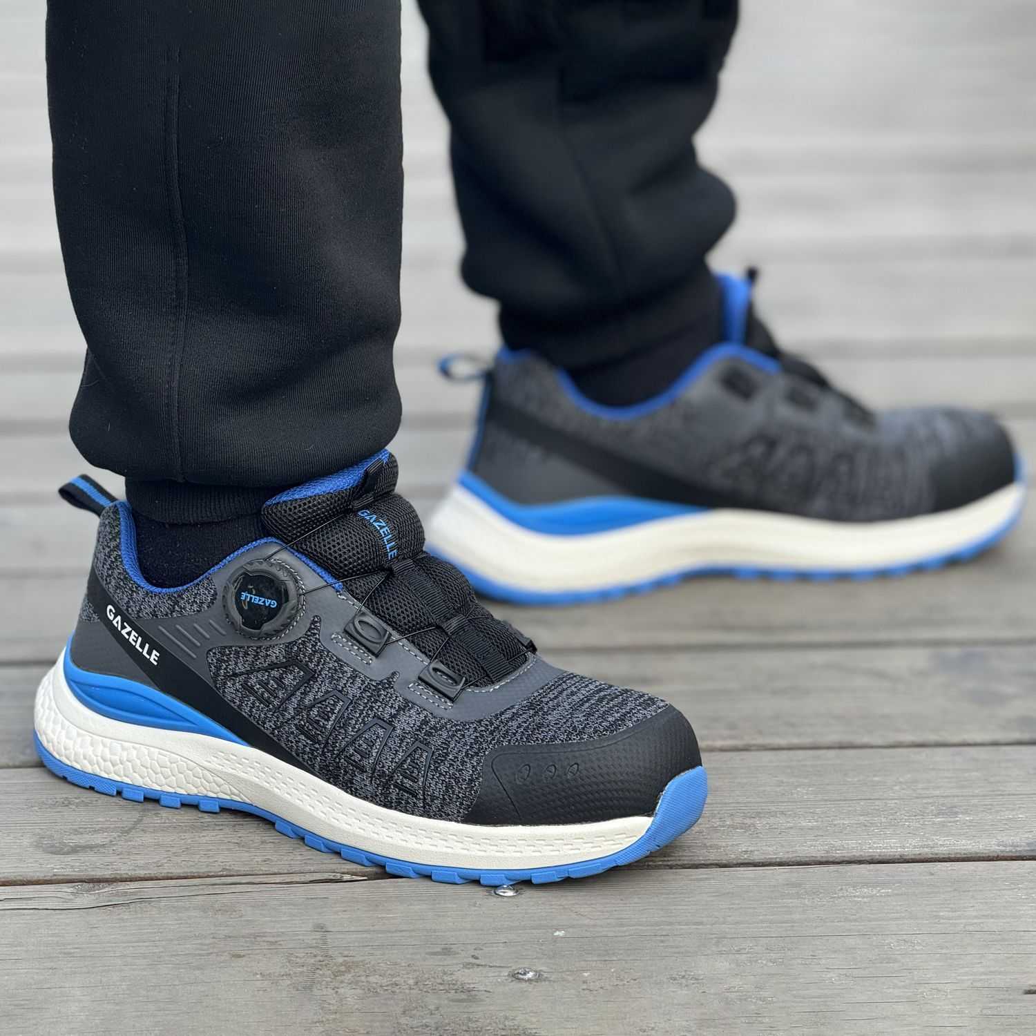 ULTRA Composite Trainers with Twist Lock System